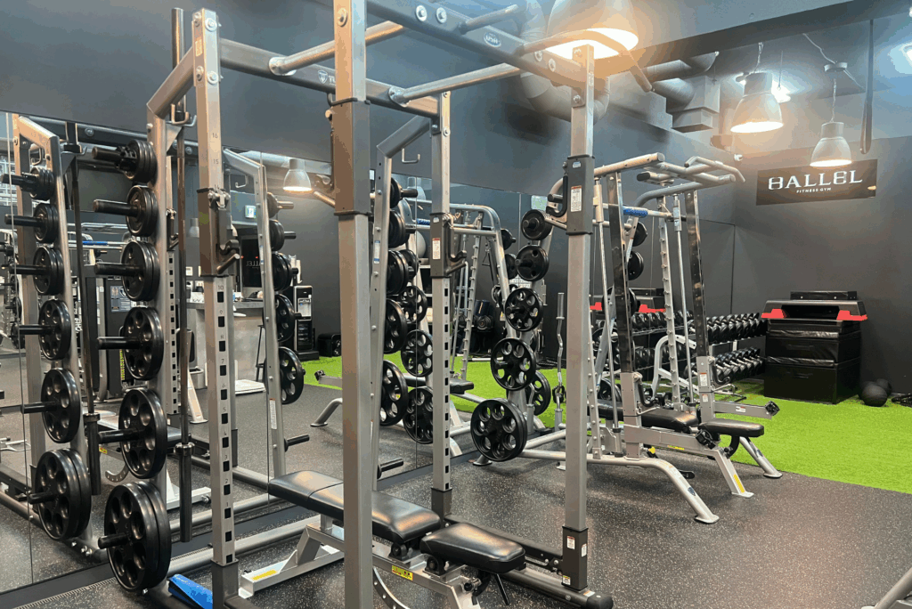 代々木公園のパーソナルトレーニングジム「Dee GYM」