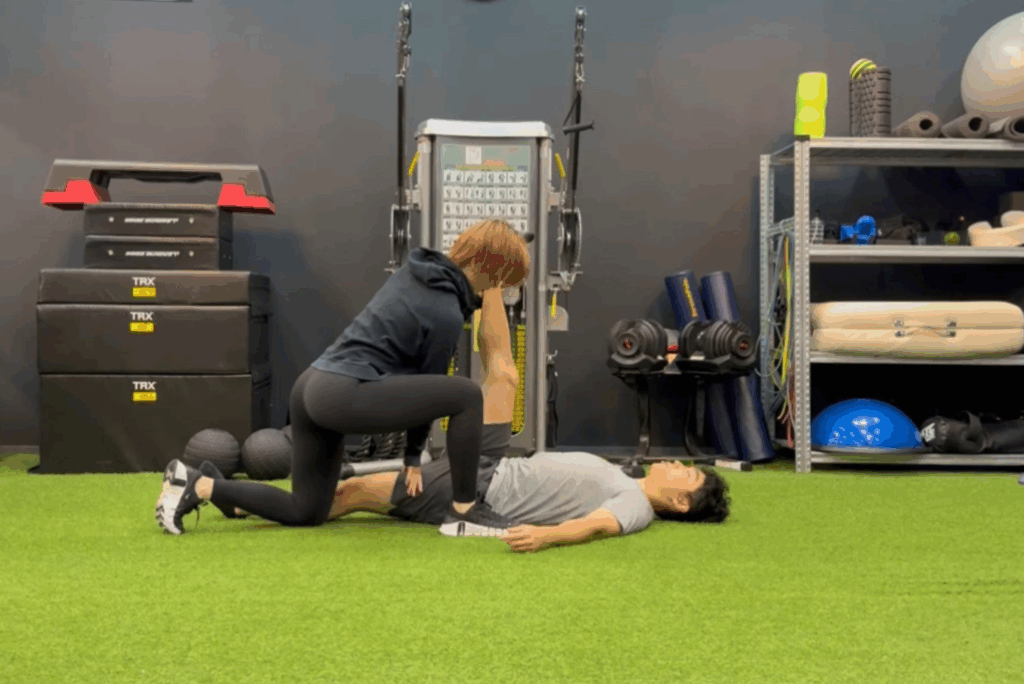 代々木公園のパーソナルトレーニングジム「Dee GYM」