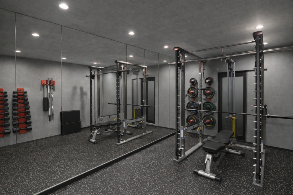 新宿にあるパーソナルジム「Dee GYM 新宿店」