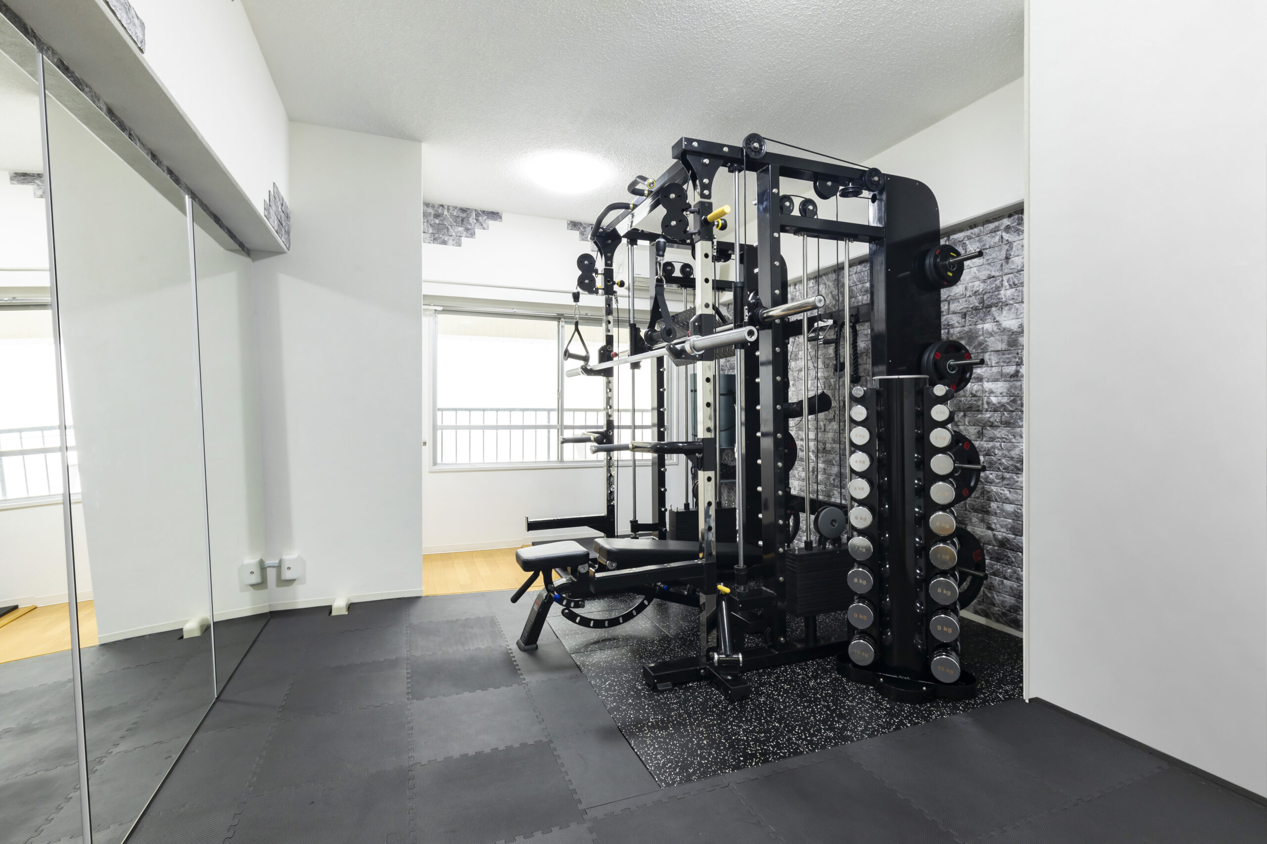 Dee GYM 新大阪店 施設1